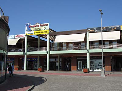 Centro Comercial Varadero in Meloneras