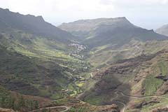 Blick auf Mogan und das Mogan-Tal - Gran Canaria