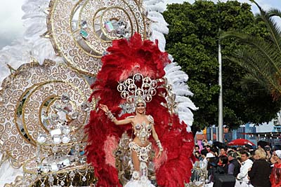 Carnaval Santa Cruz de Tenerife: 1. Hofdame - Fabiana Vera Martinez (23)