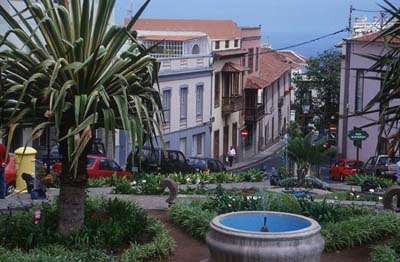 Teneriffa Plaza und Calle San Francisco
