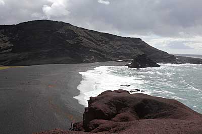 Schwarzer Strand auf Lanzarote