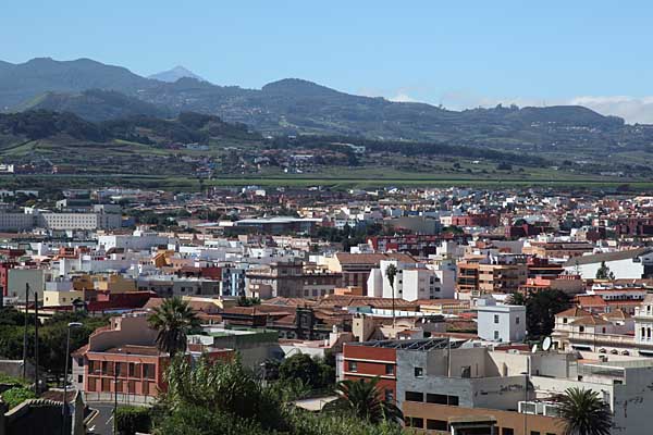 La Laguna - Blick über die Altstadt zum Teide