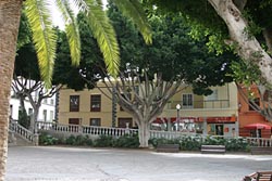 Plaza von Guia de Isora