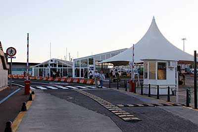 Kreuzfahrt-Terminal im Hafen von Santa Cruz de Tenerife