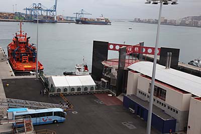 Kreuzfahrtterminal im Hafen von Las Palmas. Hier wurde eingescheckt.