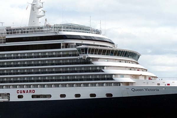 Queen Victoria in Santa Cruz de Tenerife