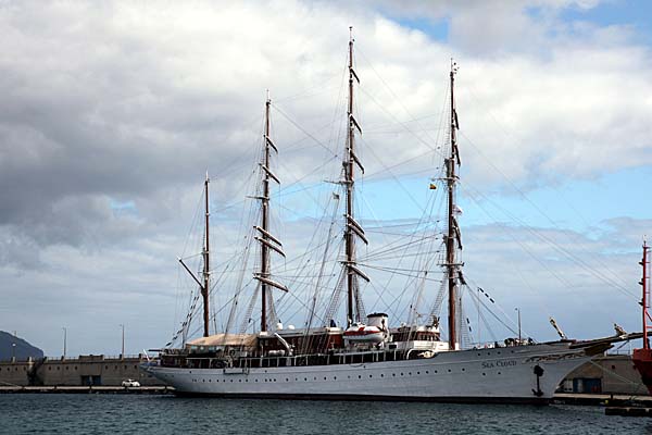 Sea Cloud in Santa Cruz de Tenerife