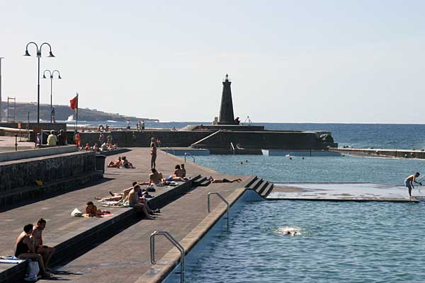 Meerwasserschwimmbad in Bajamar