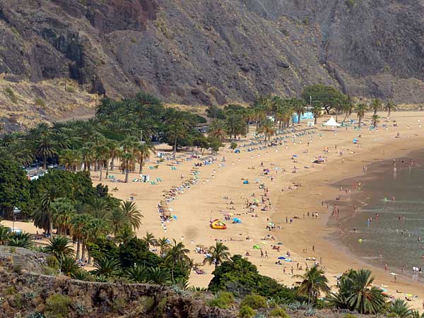 Blick auf die Playa de las Teresitas