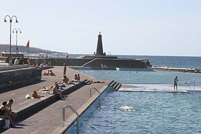 Meerwasserschwimmbecken von Bajamar / Tenerife