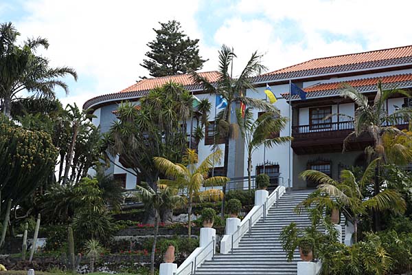 Garten vor dem Rathaus - El Sauzal - Teneriffa