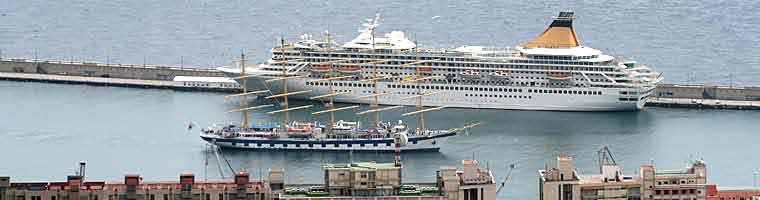 Teneriffa Santa Cruz de Tenerife Hafen / Kreuzfahrthafen